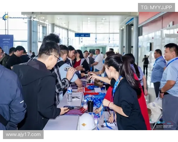 武汉篮球队逆袭之路揭秘洲际杯特别报道展现不屈精神与团队力量