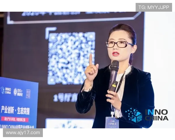 张帆：在艺术与科技交汇处探索创新之路的年轻才俊