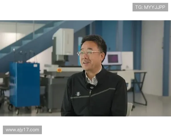 张帆的奋斗历程与人生哲学探讨：从平凡到卓越的心路历程分享